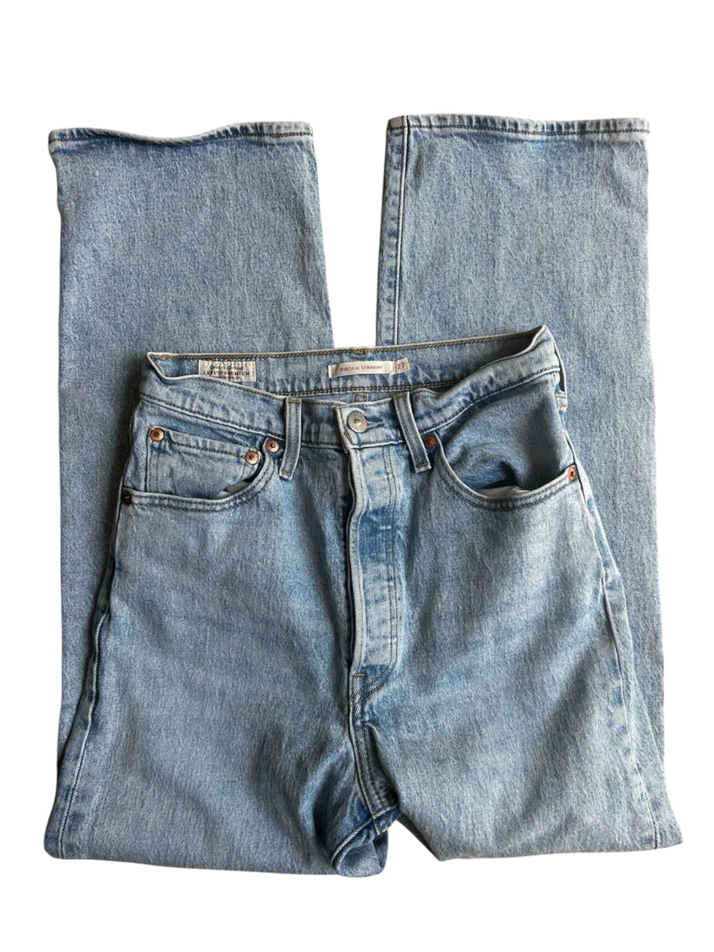 Levi’s Women’s Light Wash Ribcage Straight High-Rise Jeans Size 27 Button Fly - Picture 2 of 11
